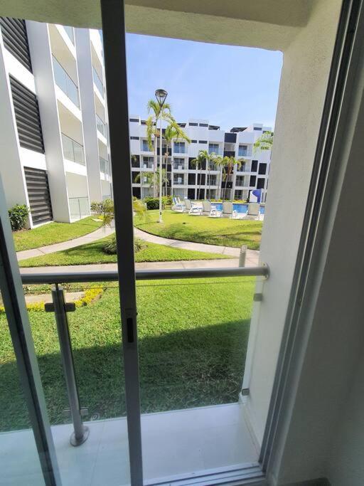 Departamento De Lujo En Manzanillo, Planta Baja Frente A La Albercaアパートメント エクステリア 写真